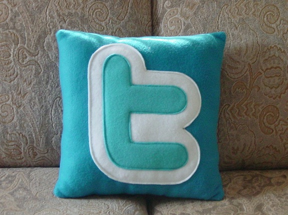 tweet-pillow